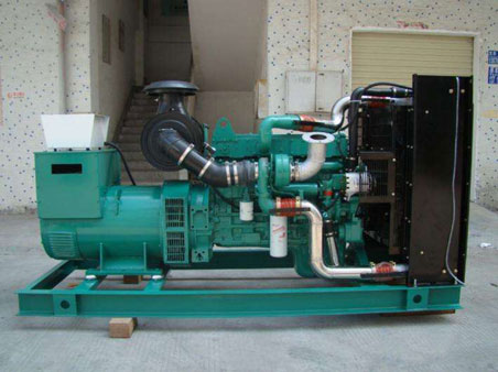 鄂城1100kw康明斯柴油发电机组图片 鄂城1100kw康明斯柴油发电机组图片